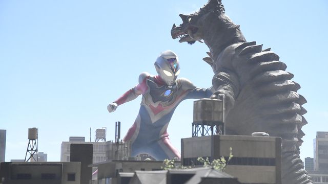「ウルトラマンデッカー」カナタ・松本大輝＆ケンゴ・寺坂頼我が共闘！8月放送回の場面写真（4枚目）