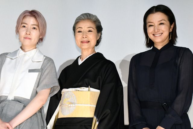 シム・ウンギョンにとって初めての日本映画の撮影現場となった『椿の庭』初日舞台あいさつ（2枚目）