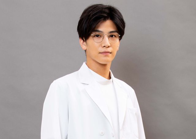 岩田剛典が“ワトソン”！月9「シャーロック」新カット（2枚目）