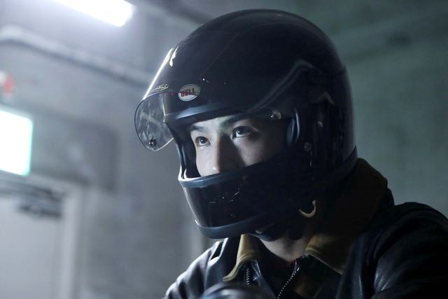 岩田剛典が“ワトソン”！月9「シャーロック」新カット（3枚目）