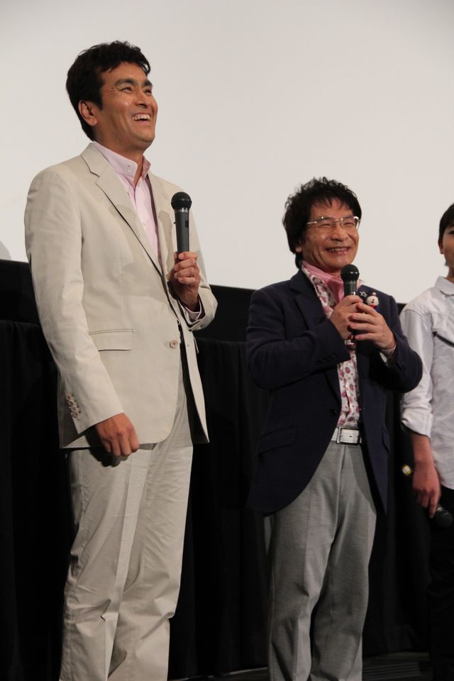 映画『虹色ほたる ～永遠の夏休み～』の完成披露試写会フォトギャラリー（2枚目）