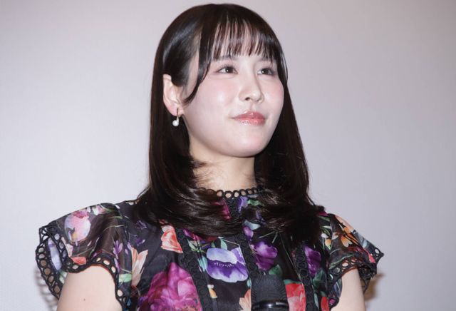 南野百合