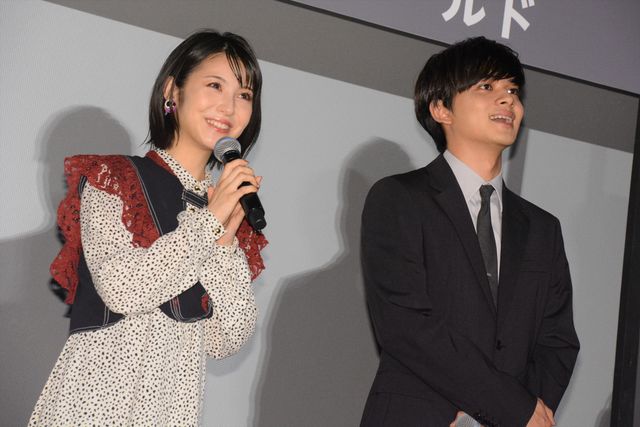 美男美女！浜辺美波、北村匠海、松坂桃李、福原遥が笑顔で盛り上がる！（6枚目）