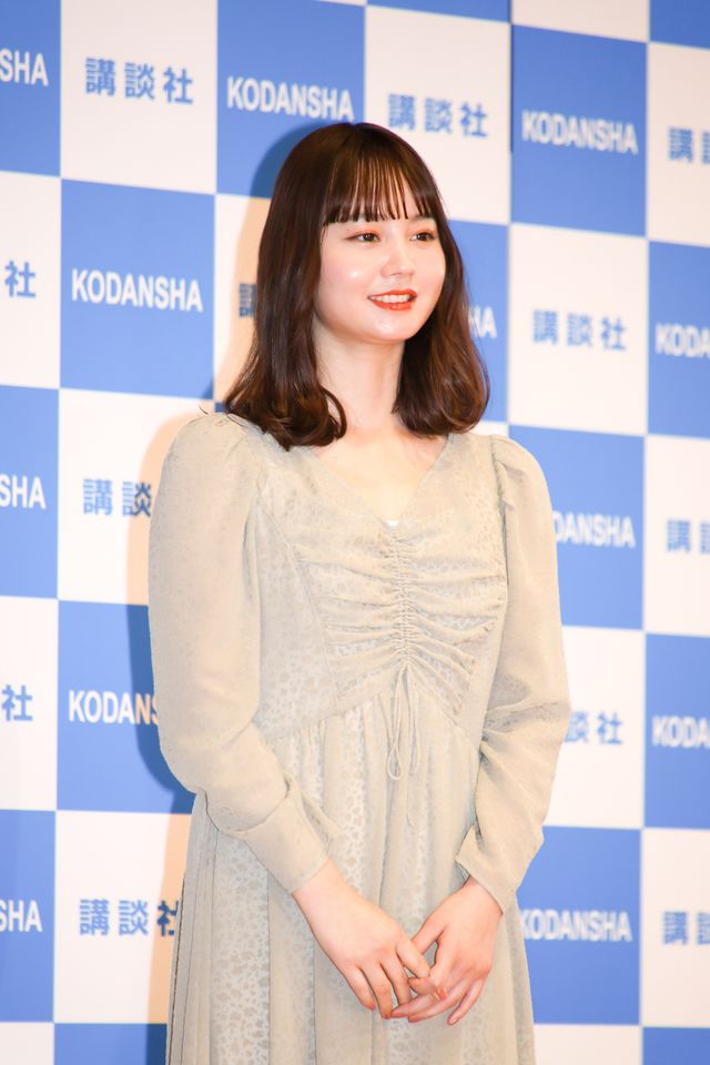 堀北真希の妹・NANAMI、初写真集を発売（16枚目）