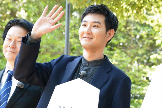 松田龍平＆野田洋次郎『泣き虫しょったんの奇跡』ヒット祈願へ（5枚目）