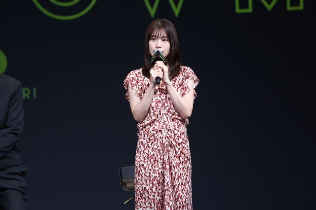 福山雅治＆有村架純が登場！映画『ブラック・ショーマン』完成報告会（5枚目）