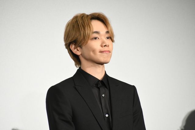 出産後の美しい佐久間由衣！吉田鋼太郎、木南晴夏、武田玲奈、MEGUMIら『映画　おいハンサム!!』伊藤家大集合（26枚目）