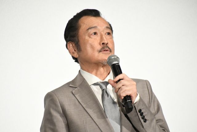 出産後の美しい佐久間由衣！吉田鋼太郎、木南晴夏、武田玲奈、MEGUMIら『映画　おいハンサム!!』伊藤家大集合（36枚目）