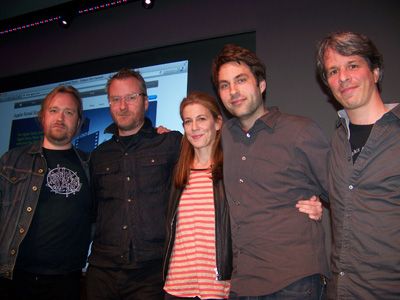 （左から）監督トム・バーニンガー、マット・バーニンガー、カリン・ベッサー、クレイグ・チャーランド、マーシャル・カリー