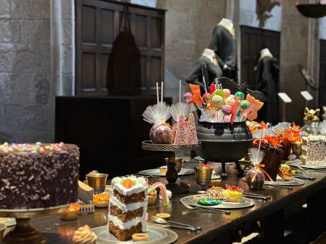 ハロウィーン仕様の大広間！スタジオツアー東京の特別企画「闇の魔術ハロウィーン」内覧会（18枚目）