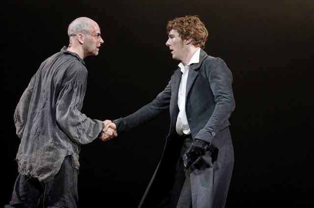 日本の映画館で上映決定！カンバーバッチ＆ジョニー・リー・ミラーW主演舞台「フランケンシュタイン」フォトギャラリー（3枚目）