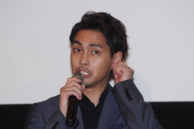 フォォォォォォォォォーーー！『HK／変態仮面』初日舞台あいさつフォトギャラリー（6枚目）