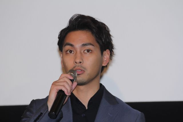 フォォォォォォォォォーーー！『HK／変態仮面』初日舞台あいさつフォトギャラリー（7枚目）