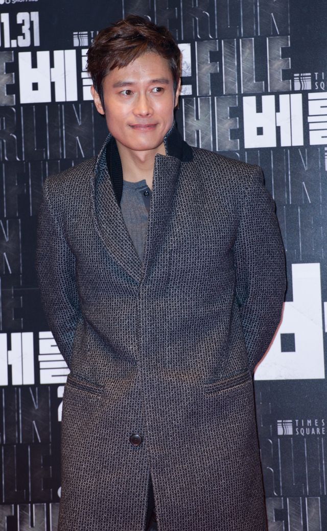 SUPER JUNIOR、イ・ビョンホン、2NE1　映画祭を彷彿させる『ベルリン』のレッドカーペットイベントに参加＜韓国JPICTURES＞（2枚目）