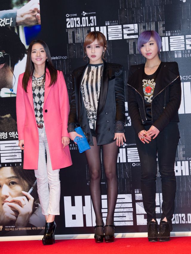 SUPER JUNIOR、イ・ビョンホン、2NE1　映画祭を彷彿させる『ベルリン』のレッドカーペットイベントに参加＜韓国JPICTURES＞（3枚目）