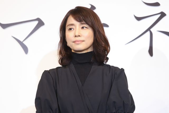 福山雅治＆石田ゆり子、黒スーツ＆ドレスの美麗ショット（8枚目）