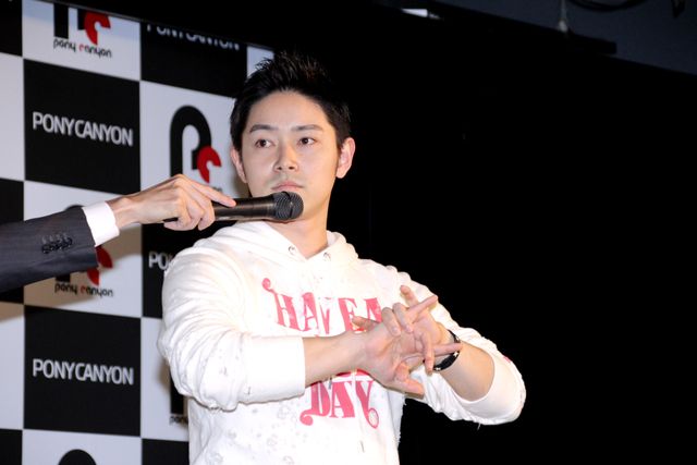 【画像】河野朝哉、ひげ剃りいじられる　画像ギャラリー（7枚目）