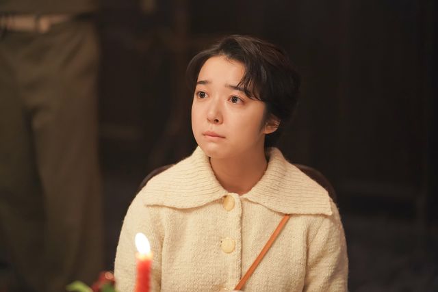 ロバートに招かれ…「カムカムエヴリバディ」第30回の場面写真（4枚目）