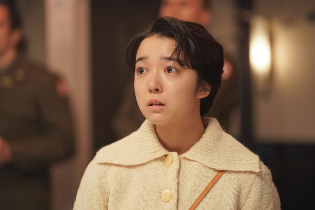 ロバートに招かれ…「カムカムエヴリバディ」第30回の場面写真（5枚目）