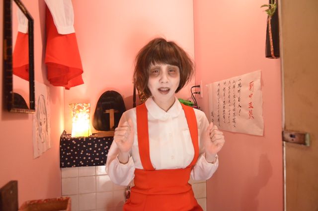 怖いけど気になる……高橋真麻のトイレの花子さん姿！フォトギャラリー（4枚目）