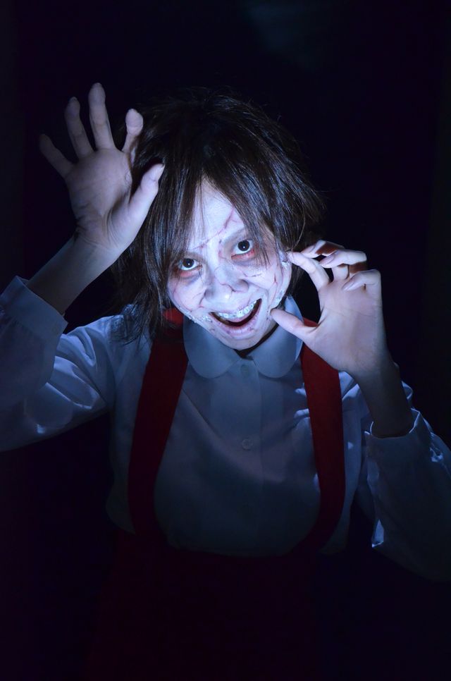 怖いけど気になる……高橋真麻のトイレの花子さん姿！フォトギャラリー（13枚目）