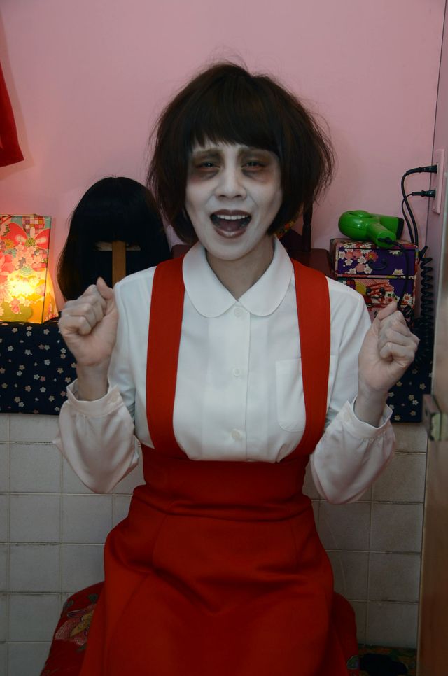 怖いけど気になる……高橋真麻のトイレの花子さん姿！フォトギャラリー（21枚目）