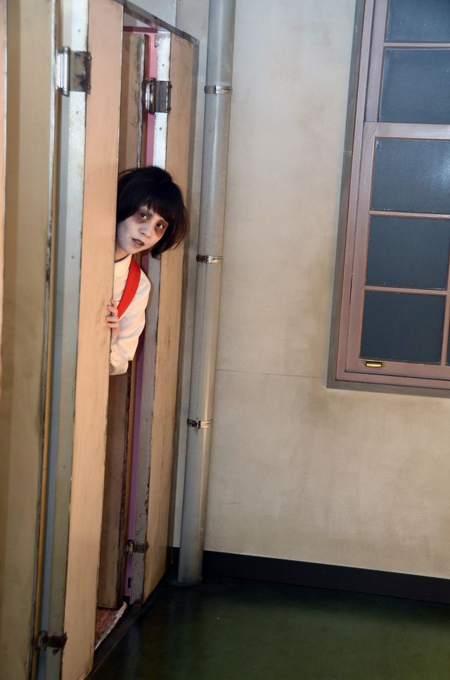 怖いけど気になる……高橋真麻のトイレの花子さん姿！フォトギャラリー（22枚目）