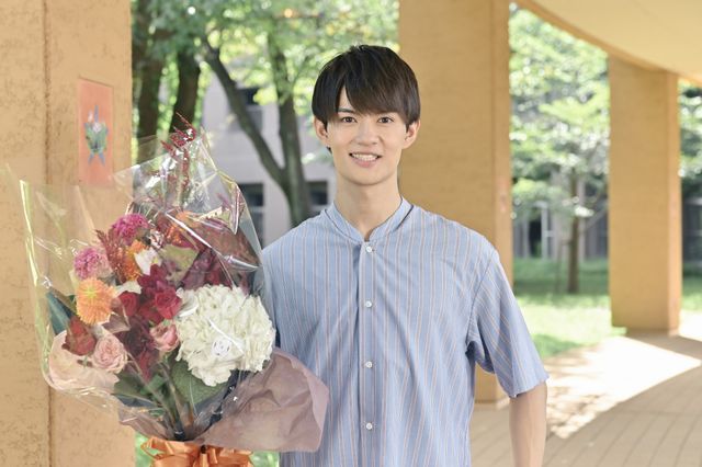 「テッパチ！」町田啓太＆佐野勇斗が笑顔でクランクアップ！（4枚目）