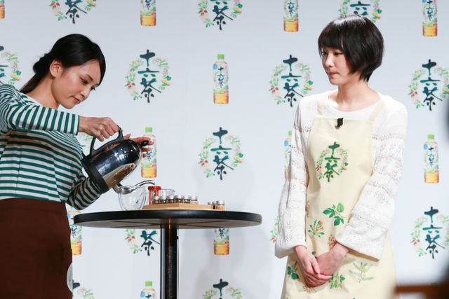 ガッキー、十六茶CM新セリフに大テレ！フォトギャラリー（10枚目）