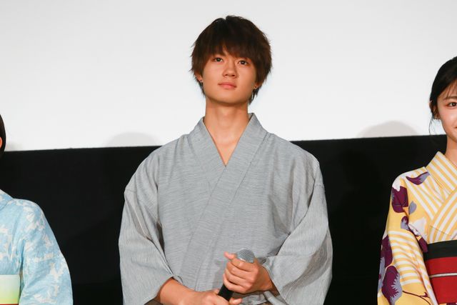 葵わかな＆佐野勇斗ら浴衣で登場！『青夏　きみに恋した30日』前日祭舞台あいさつ（5枚目）