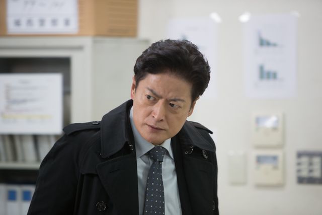 剛力彩芽×村上弘明×陣内孝則！松本清張ドラマ「黒い画集－草－」フォトギャラリー：フォトギャラリー