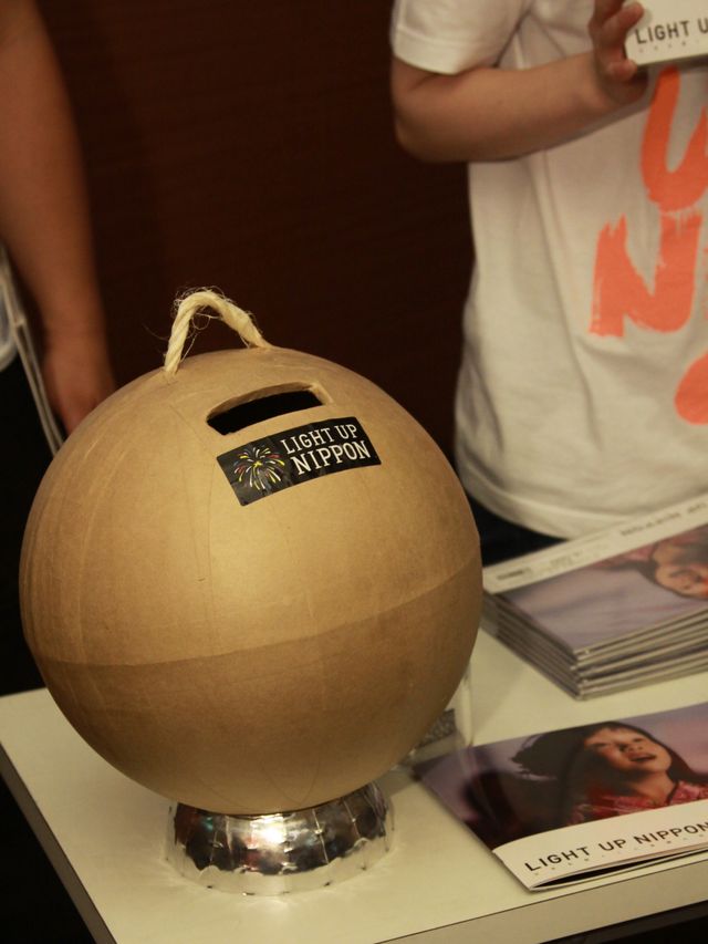 東北の被災地10か所での花火打ち上げプロジェクト!!　子どもたちの笑顔にACIDMAN大木も感激!!　画像ギャラリー（2枚目）