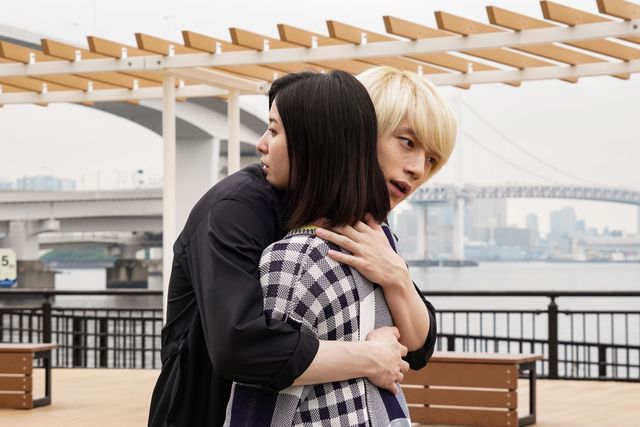 吉高由里子、ウエディングドレス姿で走る！SPドラマ「東京タラレバ娘2020」場面カット（4枚目）