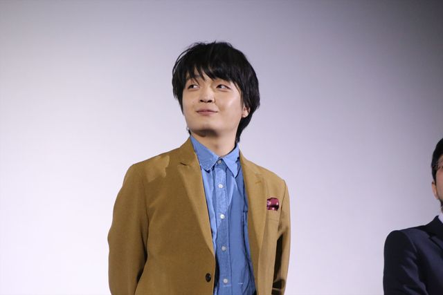 女優陣は美しいドレス姿で登壇！映画『愛の病』初日舞台あいさつ（10枚目）