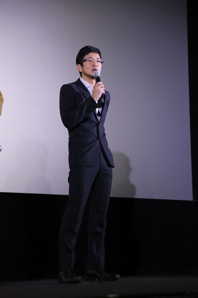 女優陣は美しいドレス姿で登壇！映画『愛の病』初日舞台あいさつ（12枚目）