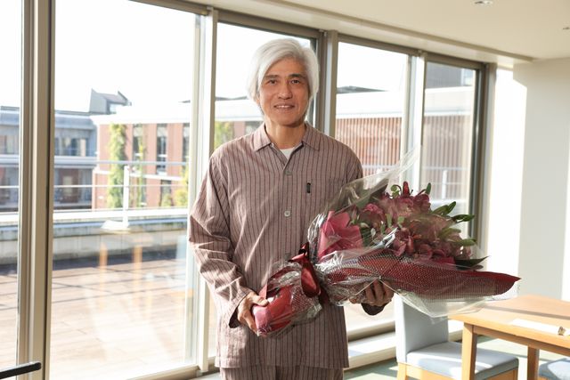 「ザ・ロイヤルファミリー」佐藤浩市らオールアップ!:フォトギャラリー