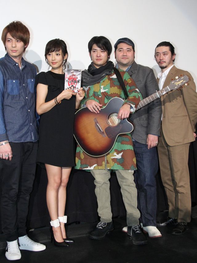 夏菜、劇中で歌声を披露！　歌手・榊いずみからもその歌声に太鼓判！（13枚目）