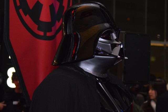 『スター・ウォーズ』美しいコスプレイヤーさんも祝福！『ローグ・ワン』カウントダウンフォトギャラリー（12枚目）