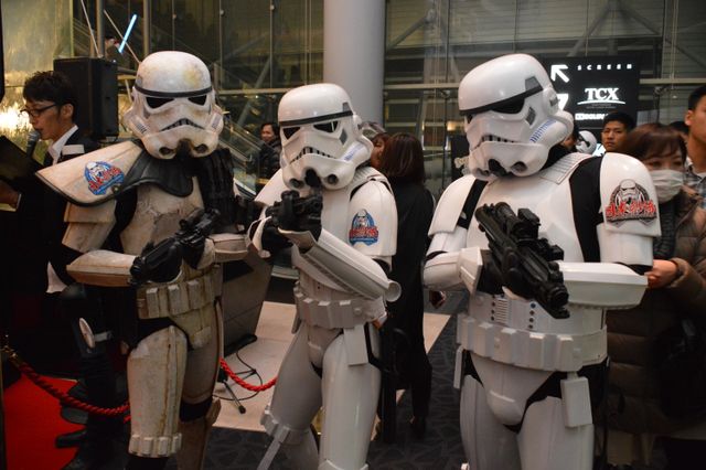 『スター・ウォーズ』美しいコスプレイヤーさんも祝福！『ローグ・ワン』カウントダウンフォトギャラリー（19枚目）