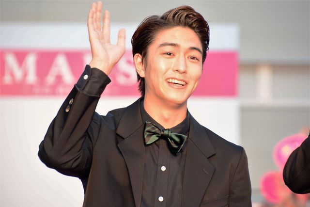 窪田正孝の悪そうな顔！キスマイ藤ヶ谷と登壇『MARS～ただ、君を愛してる～』公開直前イベントフォトギャラリー（15枚目）