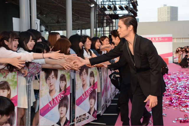 窪田正孝の悪そうな顔！キスマイ藤ヶ谷と登壇『MARS～ただ、君を愛してる～』公開直前イベントフォトギャラリー（25枚目）