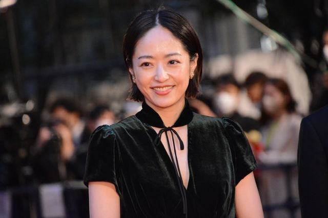 井上真央、美麗ドレスでレッドカーペットに！（3枚目）