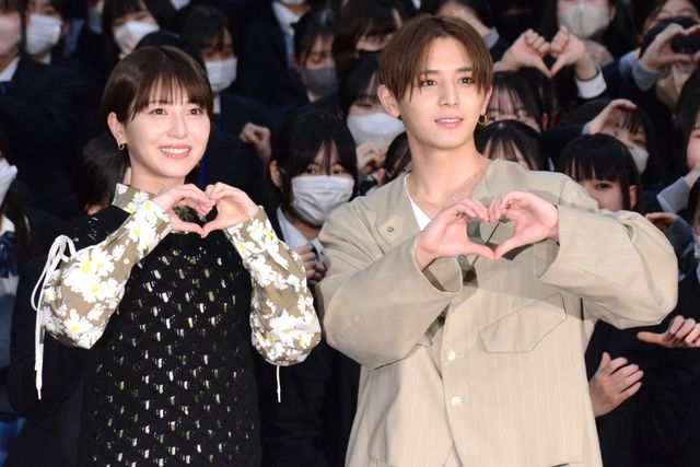 山田涼介＆浜辺美波『サイレントラブ』特別ホームルームイベント（3枚目）