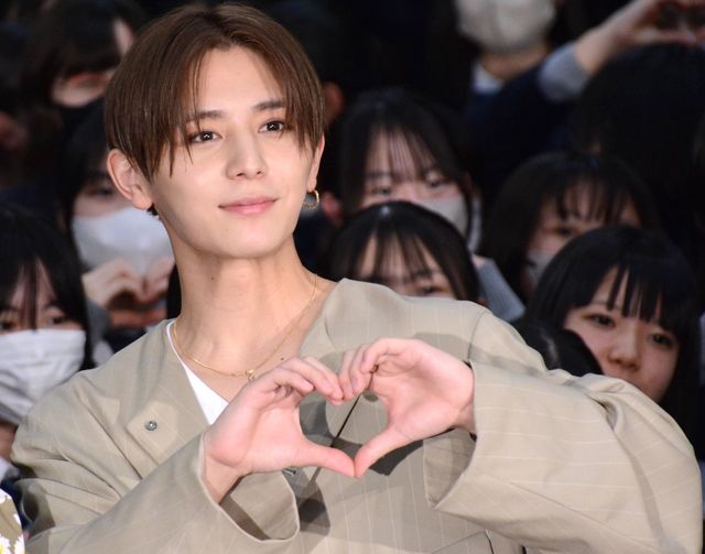 山田涼介＆浜辺美波『サイレントラブ』特別ホームルームイベント（5枚目）