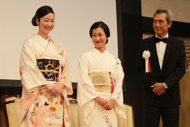 黒木華、鶴田真由ら和服で美の競演：フォトギャラリー