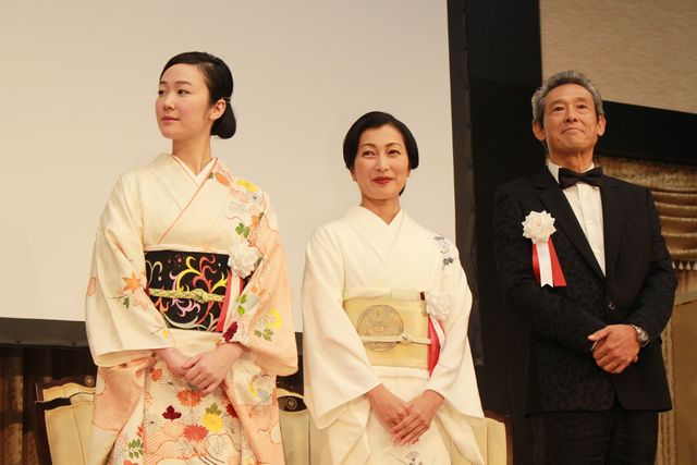 黒木華、鶴田真由ら和服で美の競演（7枚目）