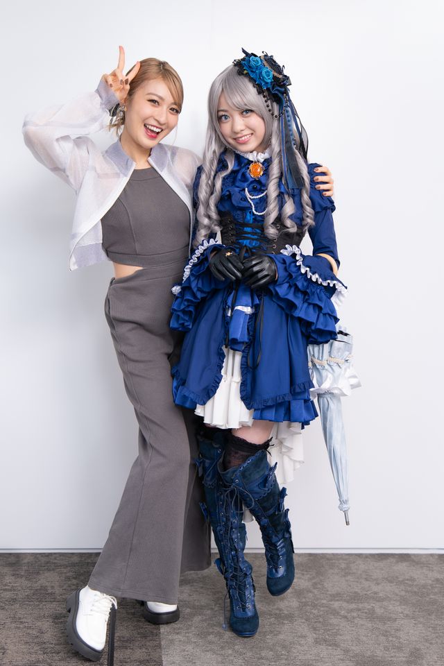 宮部のぞみ&鎌田英怜奈、笑顔まぶしい2ショット!Vシネクスト『仮面ライダーガヴ』撮り下ろし写真:フォトギャラリー
