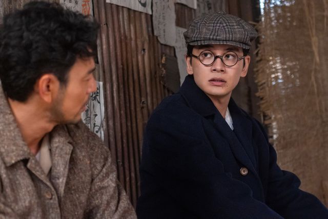 ずぶ濡れの嵩（北村匠海）…「あんぱん」第18週「ふたりしてあるく 今がしあわせ」第89回（4枚目）