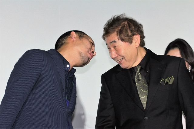 トリンドル玲奈、橋本マナミ、北原里英ら美女集結！蛭子能収主演『任侠野郎』の初日舞台あいさつフォトギャラリー（2枚目）