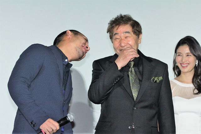 トリンドル玲奈、橋本マナミ、北原里英ら美女集結！蛭子能収主演『任侠野郎』の初日舞台あいさつフォトギャラリー（3枚目）